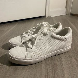 White Sneakers from A New Day / Size w9